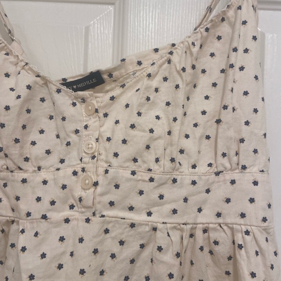 RARE brandy Melville floral dress - Picture 3 of 5